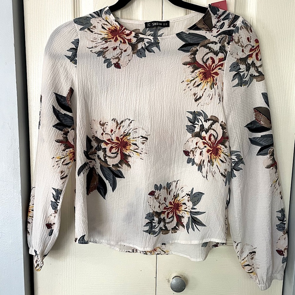 Floral top